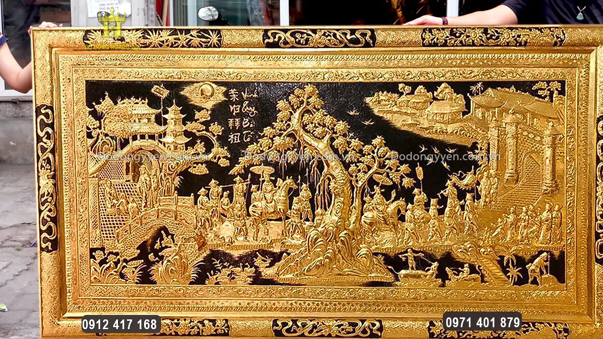 Khung tranh liền đồng v&agrave;ng chắc chắn